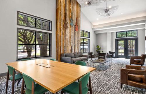 Prime Location, 2 mins to Airport, 5 mins to Dwntn - Foto 19