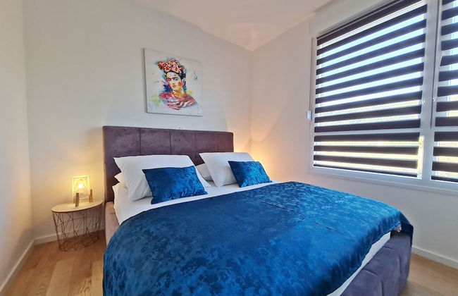 StellaMare Apartments - Photo 3