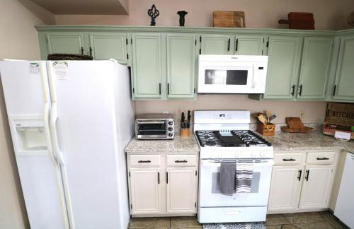 Sunset Escape & Basketball Court - Foto 15