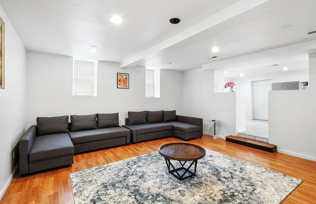 A Cottage in Downtown STL. Sleeps 10 - Photo 13