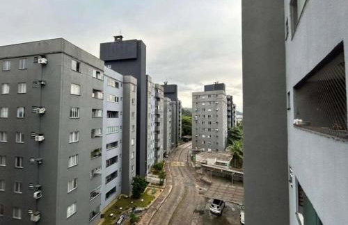 Apto novo completo - localização privilegiada - Foto 31