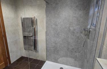 The Goat House - Photo 15