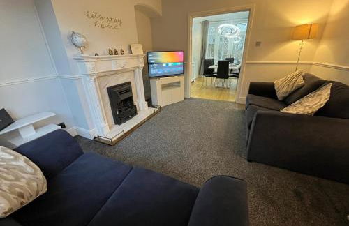 Comfortable, homely 4 bedroom property - Foto 5
