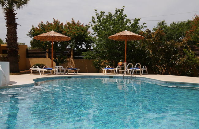 Xenos Villa 2 With 5 Bedrooms Private Swimming Pool, Near the sea - Foto 20