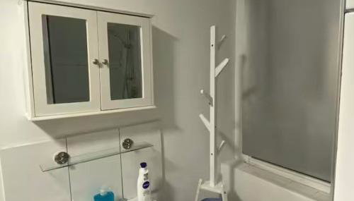 Cosy 2 Bed House - Sleeps 3 Parking & Garden - Foto 2