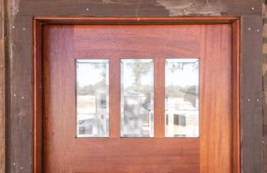 The Barn Swallow Cabin 15MIN to Magnolia Baylor - Photo 1