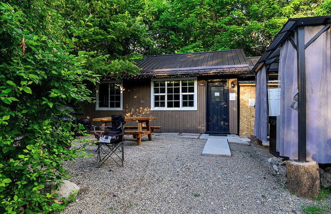 Barefoot Villas Cabin 1 Beaver w/ Hot tub - Photo 57