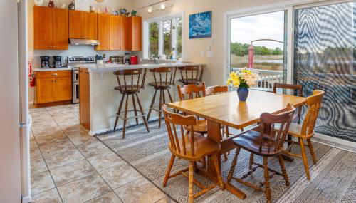 Very Private and Spacious Waterfront Family House - Foto 2