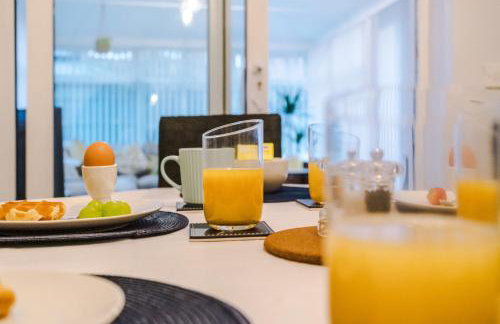 Kinship House by YourStays - Stunning Holiday Home in the Suburbs - Foto 15