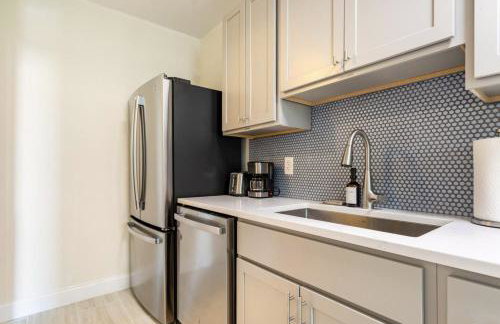 Dreamy 2BR in Downtown Princeton - Photo 24