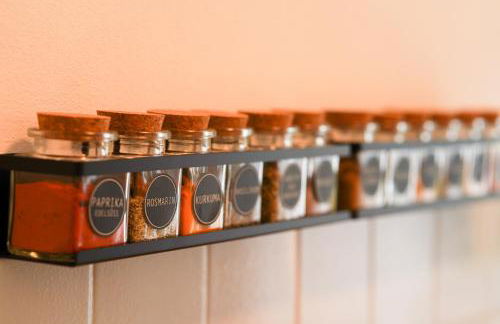 AHOI HOMES - Stilvoller Altbau im Herzen Kiels - Foto 34