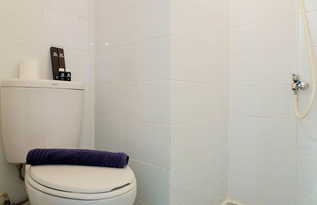 Affordable 2BR at Sentra Timur Apartment - Photo 15