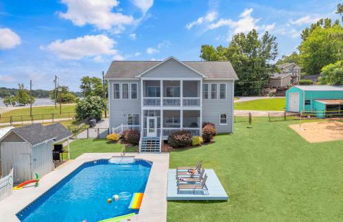 Lakefront Getaway - Dock, Pool, Sunset, Games - Foto 61