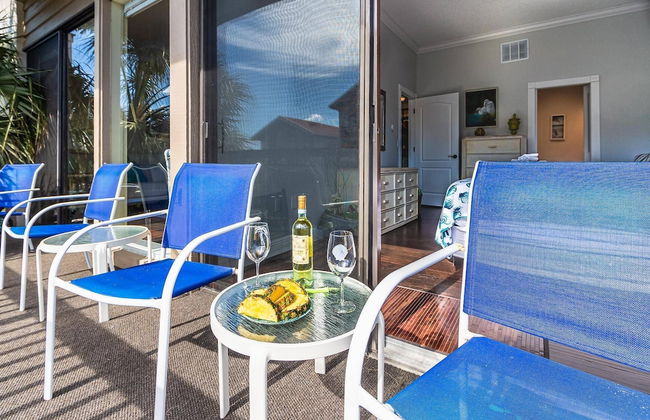 Our House at the Beach Lakeside - Photo 12