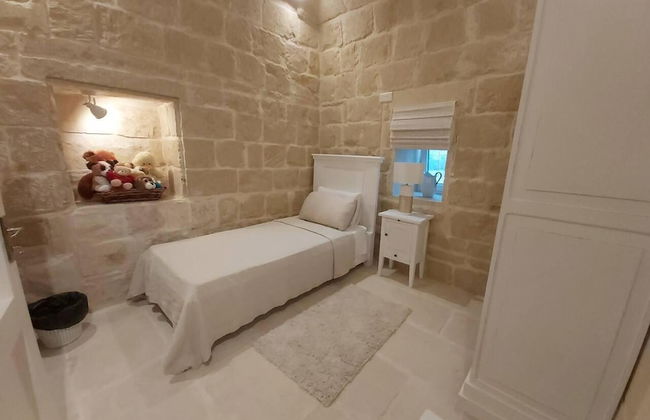 Farmhouse Villa in Gozo With Large Pool & Garden - Foto 1