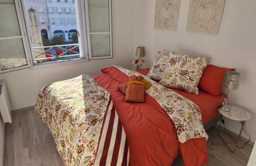 ParisienDisneyHome 6p Parking near Disneyland - Foto 3