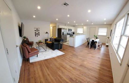 South Side Chic 3Br 1Ba 10mn to McConnell Spirit - Photo 29