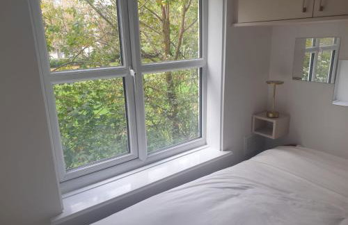 Peaceful room on sharing flat in Wimbledon - Foto 6