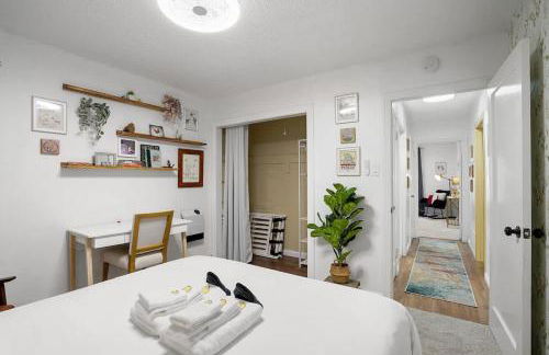 Coastal Palm Tree 2BR Retreat Ocean View - Foto 8