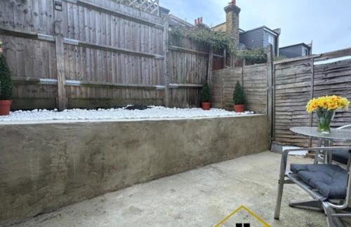 2BR House,SE27, Parking,Garden,near West Norwood Station - Foto 20