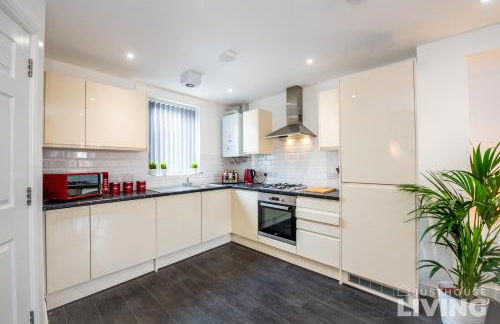 NEW Spacious Modern Townhouse Sleeps 12 Free Parking - Foto 12