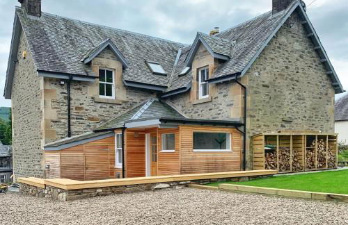 Laburnam Villa - Luxury 4 bedroom accommodation in the heart of Killin - Foto 24