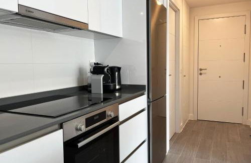 Wonderful, excellent new 4-bed apartment near Málaga with indoor and outdoor swimmimg pools, gym and sauna facilities - Photo 10