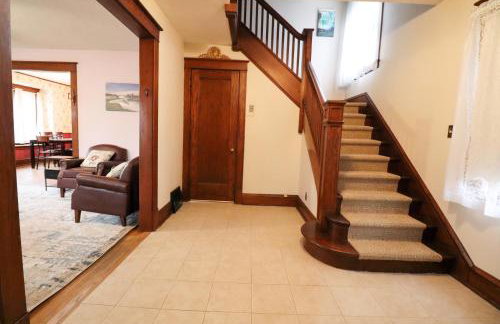 Spacious 6-bedroom house in charming Niagara Falls with AC - Foto 30