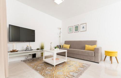 BHF Residences Lotus - Photo 16