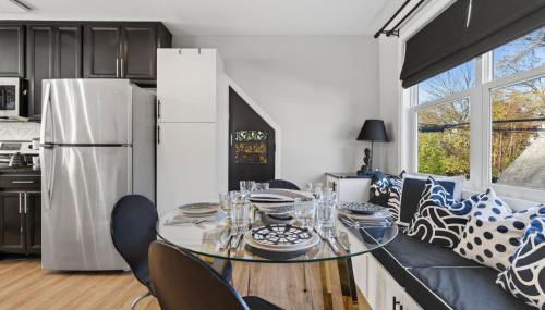 Cozy 1BR Retreat Sleeps 2 Near Downtown & NC State - Foto 1