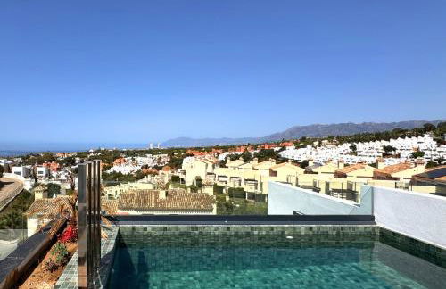 Villa Vida - Luxury Panorama Seaview Penthouse in Organic-Boho Design with Pool, Gym, Spa - Photo 32