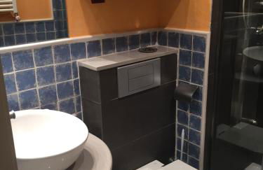 apartamento aislado jardín y piscina - Foto 17