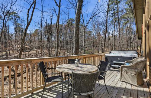 Dog-Friendly A-Frame with Hot Tub and Firepit - Foto 40