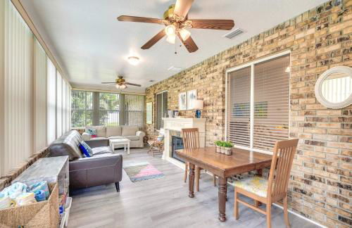 Heated Pool and 4-in-1 Grill Spring Hill Haven! - Foto 22