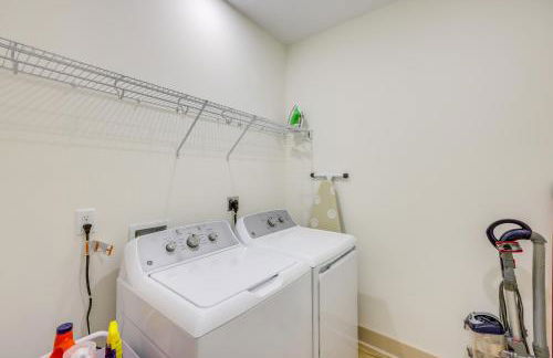 Walk to Sports Complex Home in Millbrook! - Foto 17