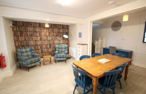 The Burrow House with Hot Tub Park Facilities - Foto 18