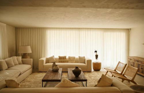 Mediterranean Seasons Villa - Photo 68