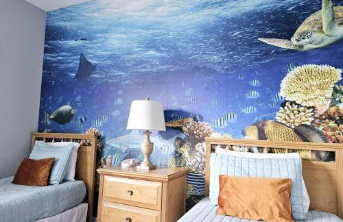 Discover the Deep Blue with Finding Nemo House - Foto 28