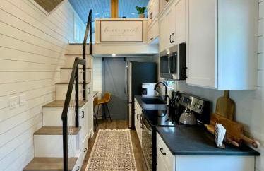 Stargazers' Retreat A Tiny Home on the Riverside - Photo 8