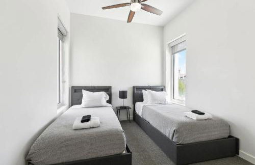 Industrial Downtown Apartment - 2BD 2BA - Foto 9