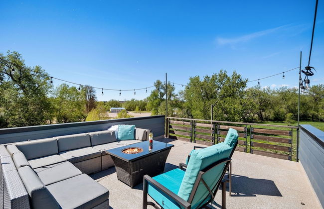 Swanky Townhome Near Old Town, Breweries and River - Foto 36