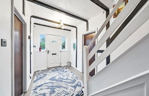 Sally's 4 Bed Home in St Albans - Foto 13