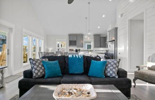 Luxury 3BR Beach Cabin w Gulf Views and Soaking Tub - Foto 15