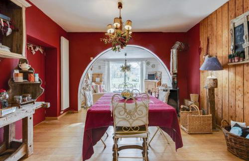 Holiday Home in Auvergne With Roofed Garden and Terrace - Foto 18