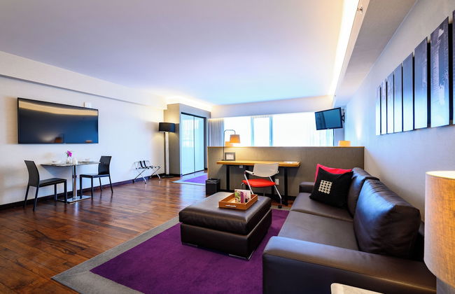 Las Suites Campos Eliseos - Foto 14