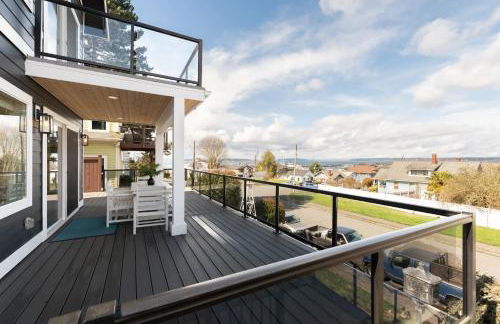 Spacious 3BR Home Sleeps 8 Private Backyard - Foto 32