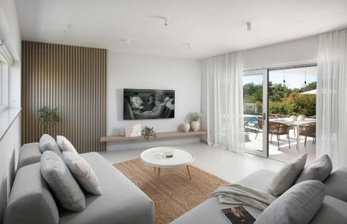 Moderne Luxusvilla Mali Dvor mit Pool 500m am Meer in Porec - Foto 30