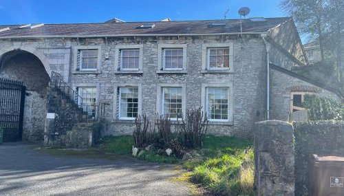 NEW, STYLISH & SPACIOUS GROUND FLOOR Mews - Foto 5