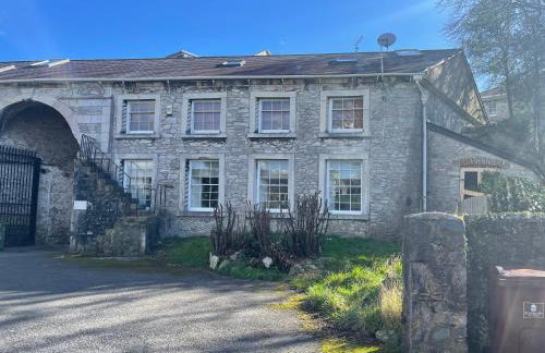 NEW, STYLISH & SPACIOUS GROUND FLOOR Mews - Foto 5