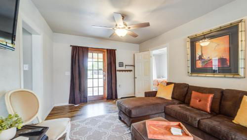 Pet-Friendly North Texas Home with Spacious Yard! - Photo 5